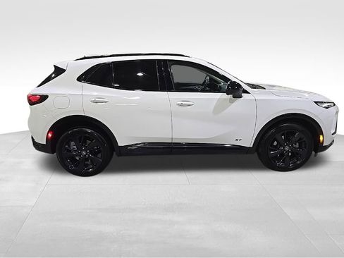 Certified 2025 Buick Envision Sport Touring image 8