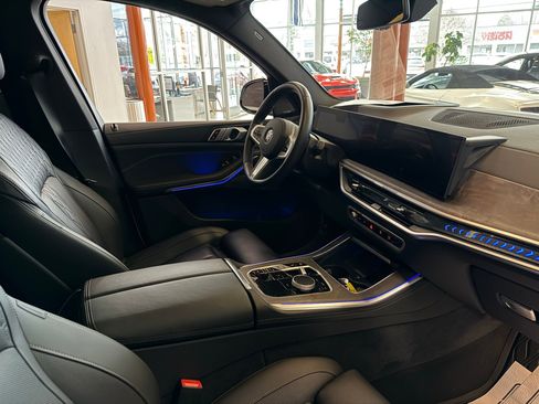 Used 2026 BMW X5 xDrive40i image 23