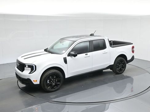 New 2025 Ford Maverick Lariat w/ Black Appearance Package AWD/4WD image 39