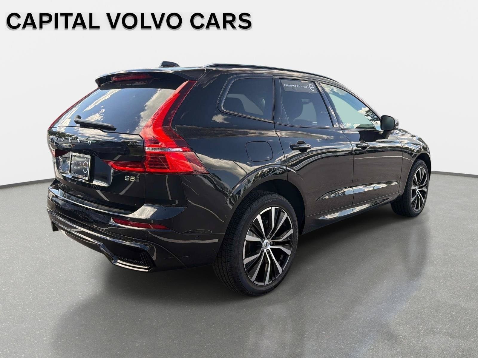 Used 2024 Volvo XC60 B5 Plus w/ Climate Package AWD/4WD image 5