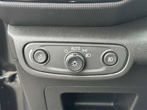 Used 2023 Chevrolet TrailBlazer LT w/ Convenience Package image 38