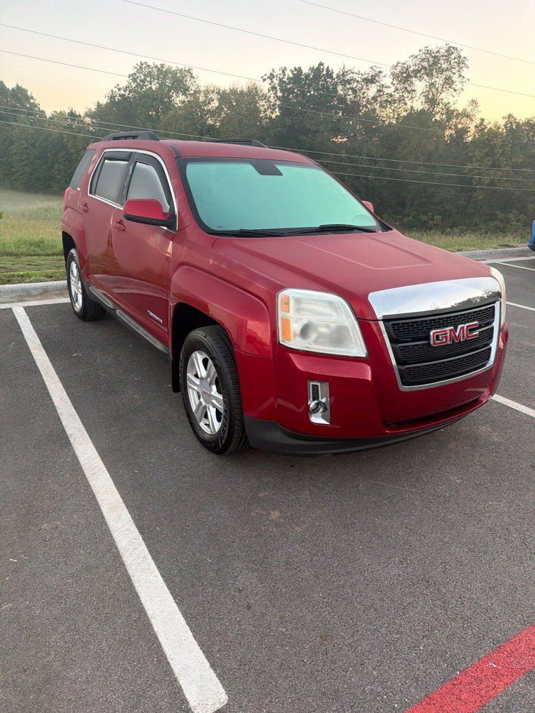 Used 2015 GMC Terrain SLE w/ Convenience Package FWD image 2