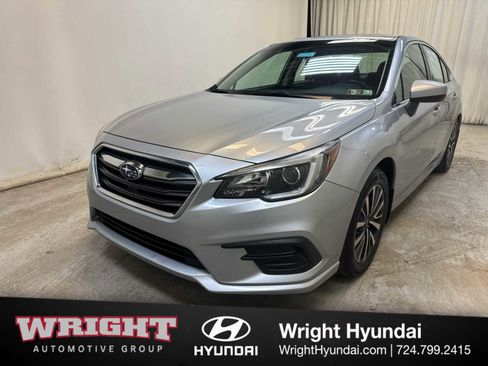 Used 2018 Subaru Legacy 2.5i Premium w/ Moonroof Package image 3