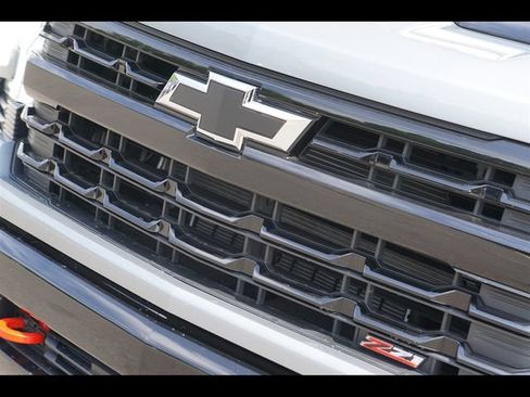 New 2026 Chevrolet Silverado 1500 LT Trail Boss w/ Convenience Package II AWD/4WD image 23