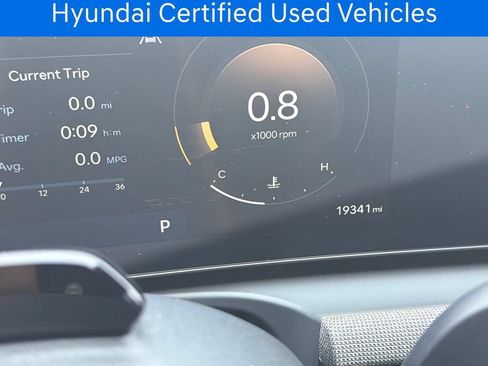Certified 2025 Hyundai Santa Cruz Limited AWD/4WD image 20