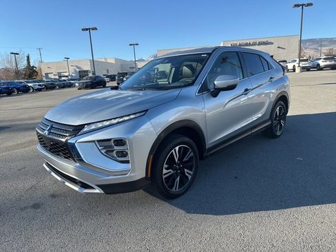 Used 2024 Mitsubishi Eclipse Cross SE image 1