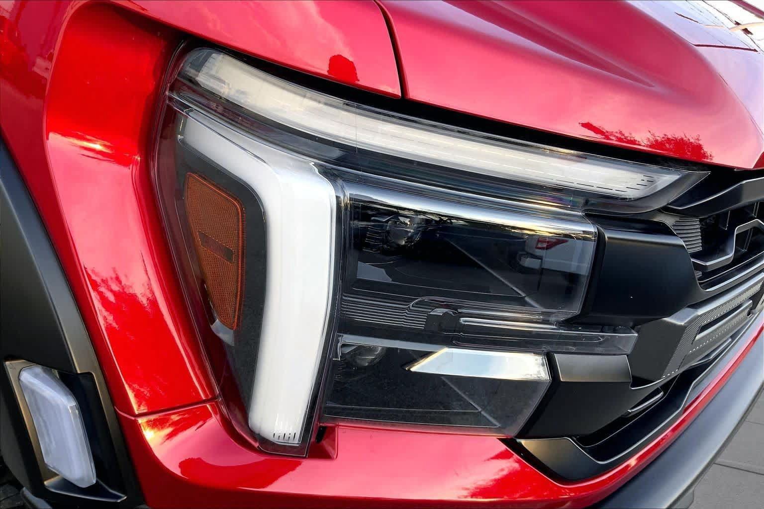 Used 2025 Ford F150 Raptor AWD/4WD image 28