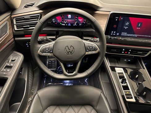 New 2026 Volkswagen Atlas SEL Premium R-Line image 13
