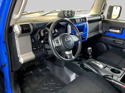 Used 2007 Toyota FJ Cruiser 2WD image 17