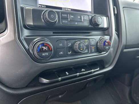 Used 2017 Chevrolet Silverado 1500 LT image 19