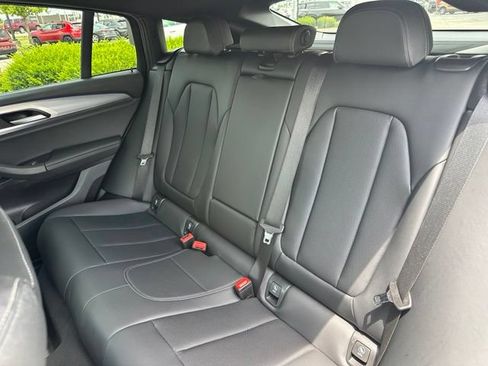 Used 2023 BMW X4 xDrive30i w/ M Sport Package AWD/4WD image 32
