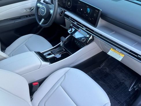 New 2026 Hyundai Tucson SEL FWD image 15