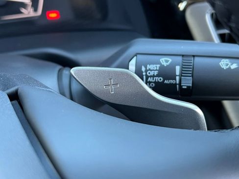 New 2025 Lexus ES 300h w/ Premium Package image 25