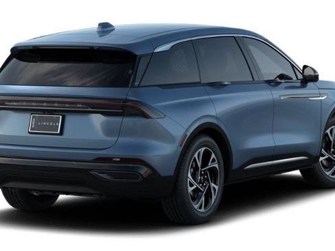 New 2026 Lincoln Nautilus Premier image 25