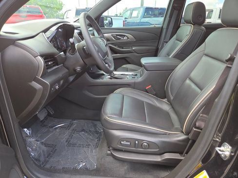 Used 2023 Chevrolet Traverse Premier w/ Redline Edition FWD image 30