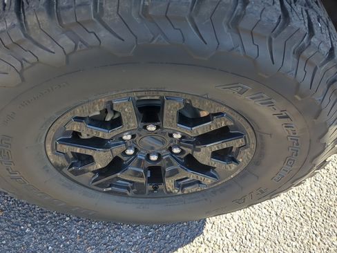 Used 2022 Ford F150 Raptor w/ Equipment Group 801A High image 12