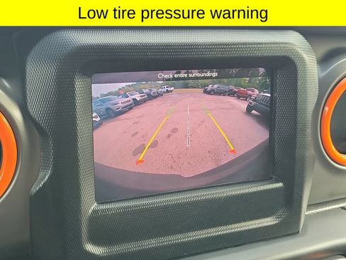 Used 2023 Jeep Wrangler Unlimited Sport AWD/4WD image 16