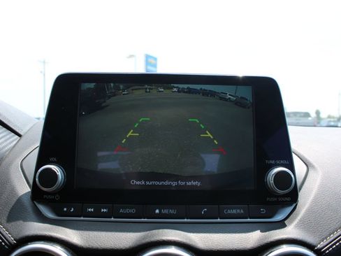 Used 2024 Nissan Sentra SV FWD image 50