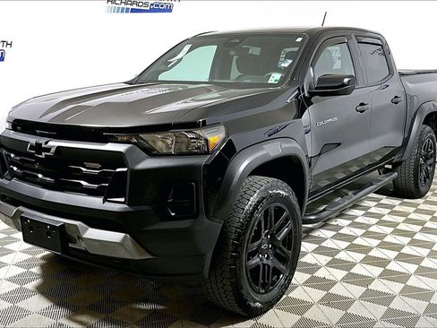 Used 2024 Chevrolet Colorado Trail Boss w/ Advanced Trailering Package image 1