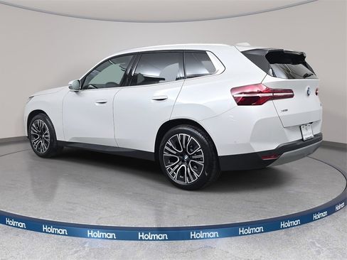 Used 2025 BMW X3 xDrive30i w/ Premium Package image 8