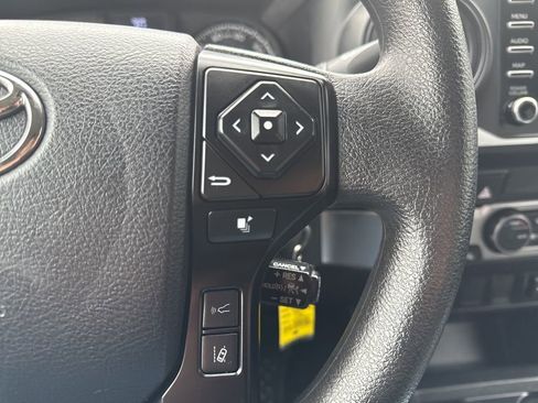 Used 2023 Toyota Tacoma SR AWD/4WD image 18
