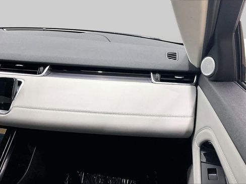 Used 2023 Land Rover Range Rover Evoque SE AWD/4WD image 18