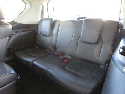 Used 2024 INFINITI QX80 Luxe RWD image 19
