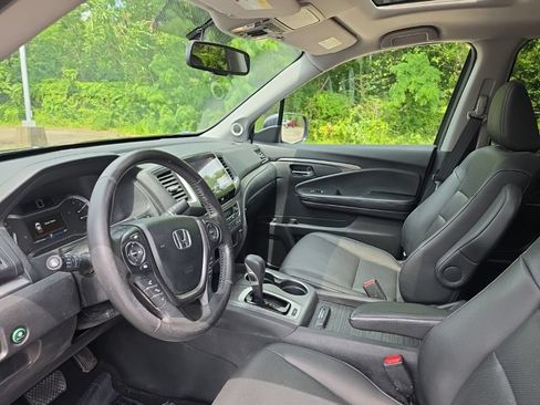 Used 2019 Honda Ridgeline RTL-T image 10