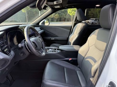 Used 2024 Lexus TX 350 AWD w/ Captains Chair Package image 13