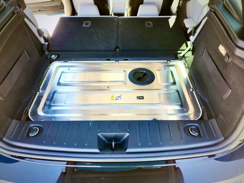 Used 2017 BMW i3 w/ Range Extender image 39