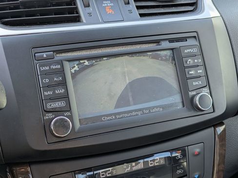 Used 2015 Nissan Sentra SL w/ Navigation Package image 24