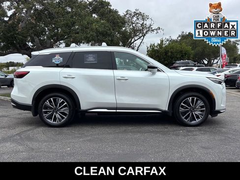 Certified 2026 INFINITI QX60 Luxe w/ Cargo Package FWD image 3