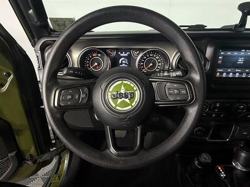 Used 2023 Jeep Wrangler Sport AWD/4WD image 16