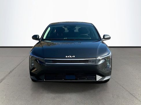 New 2025 Kia K4 LXS image 2