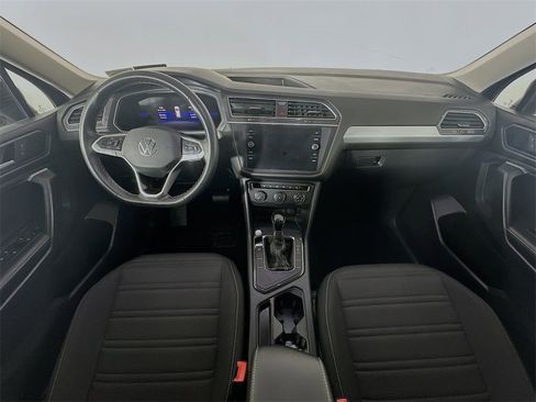 Used 2024 Volkswagen Tiguan S image 10