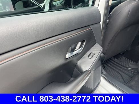 Used 2021 Nissan Sentra SR FWD image 11