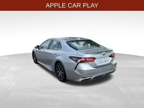 Used 2024 Toyota Camry SE FWD image 5