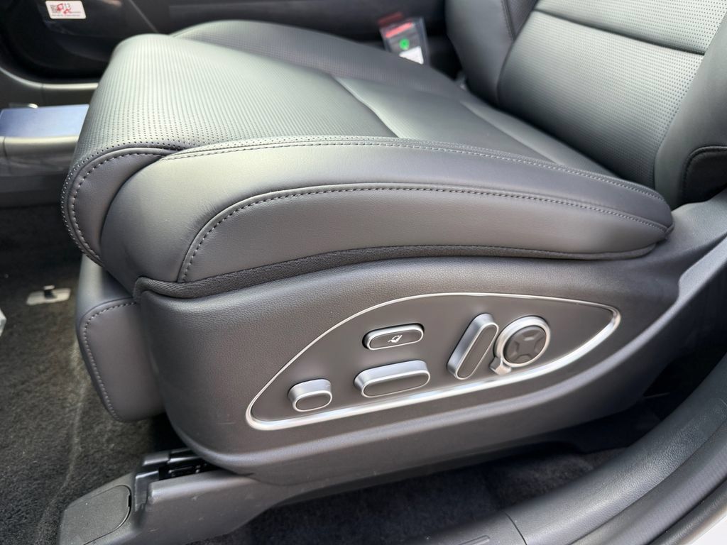New 2026 Hyundai Palisade Calligraphy FWD image 19