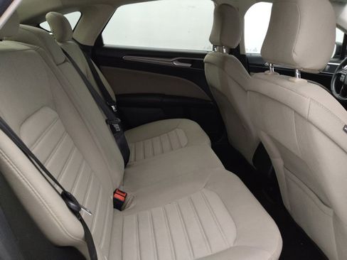 Used 2020 Ford Fusion S image 19