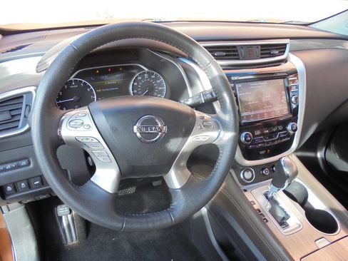 Used 2016 Nissan Murano Platinum w/ Platinum Technology Package image 9