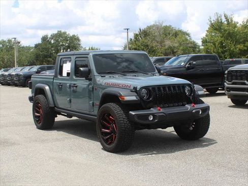 Certified 2025 Jeep Gladiator Rubicon w/ Convenience Group AWD/4WD image 2