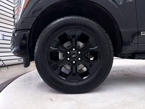Used 2023 Ford F150 Platinum w/ Equipment Group 701A High AWD/4WD image 18