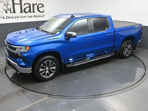 Used 2023 Chevrolet Silverado 1500 LT AWD/4WD image 42