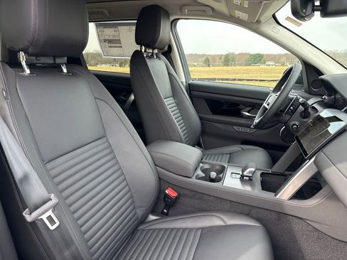 Certified 2025 Land Rover Discovery Sport S AWD/4WD image 18
