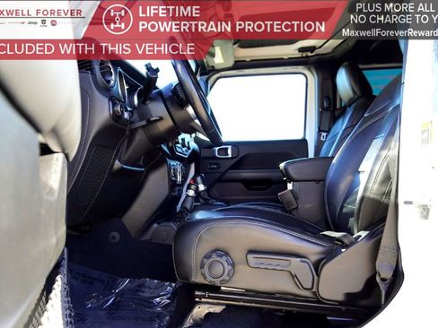 Used 2021 Jeep Wrangler Unlimited Sahara w/ Safety Group image 23