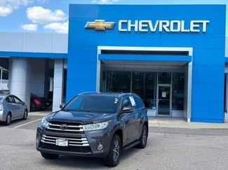 Used 2017 Toyota Highlander XLE AWD/4WD 360° Tour