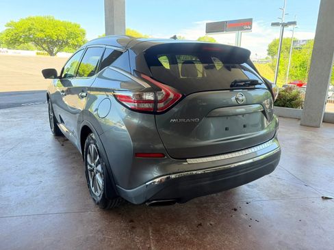 Used 2015 Nissan Murano SL w/ SL Technology Package FWD image 4
