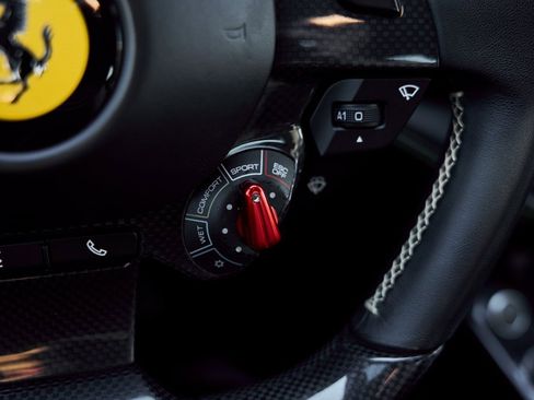 Used 2018 Ferrari GTC4Lusso T image 55