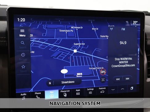 Used 2024 Ford Expedition Max XLT image 3