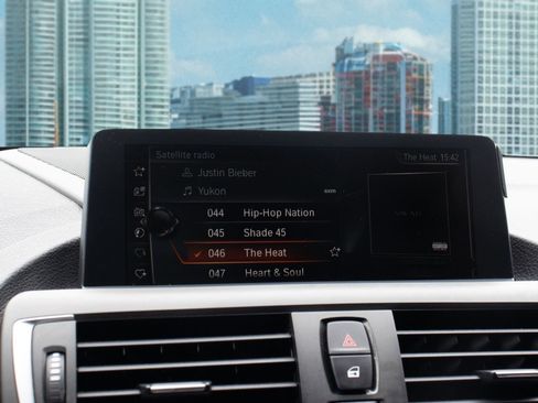 Used 2017 BMW M240i Convertible w/ Driving Assistance Package image 31